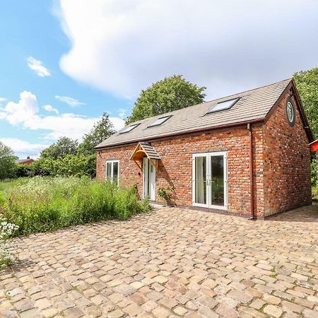 Villa The Stables Frodsham Exterior foto